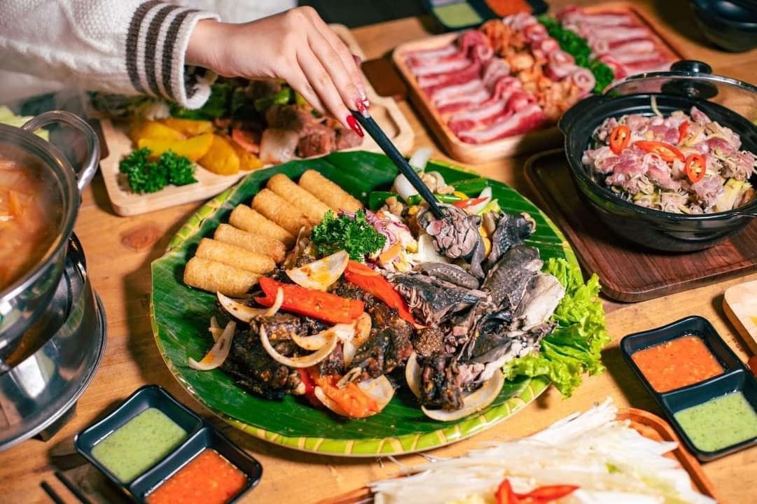 Hoàng Hôn 3000 BBQ & More – Quán nướng có view ngắm hoàng hôn cực đỉnh tại Đà Lạt