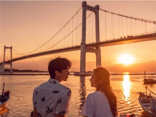 Chụp ảnh dưới chân cầu Thuận Phước – Điểm sống ảo “ngầu lòi” giữa lòng Đà Nẵng