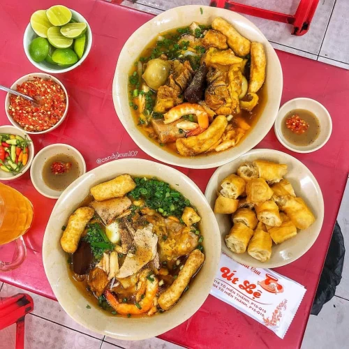 Bánh Canh Cua Út Lệ – Hương Vị Đậm Đà, Ngon Nhất Nhì Sài Gòn
