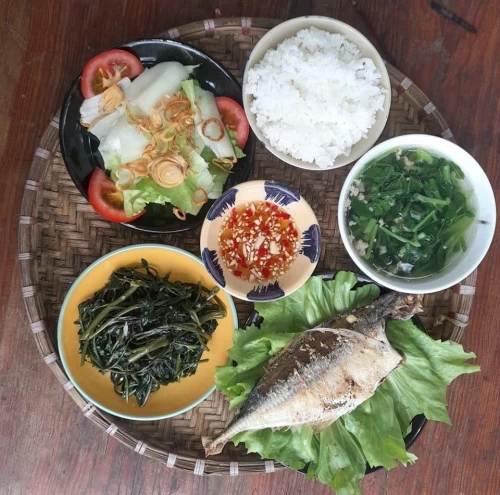 Tiệm Cơm Bếp Nhà Gỗ – Hương vị cơm nhà giữa lòng Đà Lạt mộng mơ