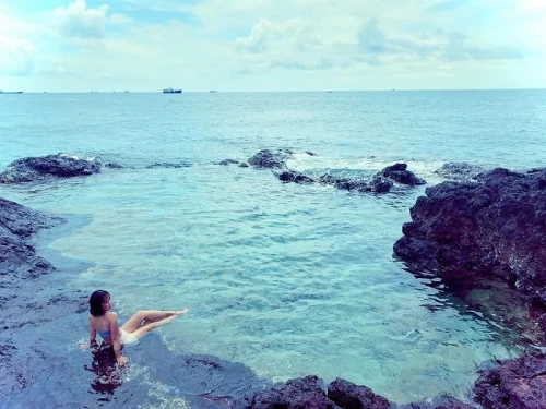 Hồ vô cực đảo Phú Quý - Góc check in 'vạn người mê' đẹp đến ngỡ ngàng