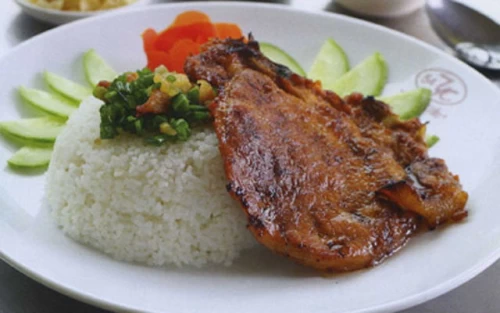 Cơm tấm Mỹ Hồng – Hương vị Sài Gòn đậm đà giữa lòng Phan Thiết