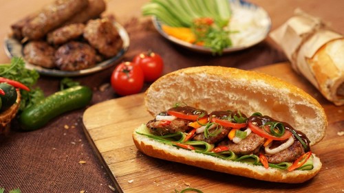 Hà Nội Bakery – Market- Lò bánh mì lâu đời nhất tại Buôn Ma Thuột