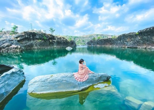 Hồ thủy điện Buôn Kuốp- ‘Tuyệt tình cốc’ tại Đắk Lắk