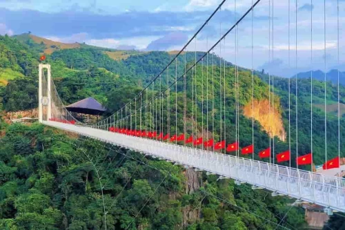 Cầu Kính Bạch Long – “Con rồng trắng” giữa đại ngàn Mộc Châu