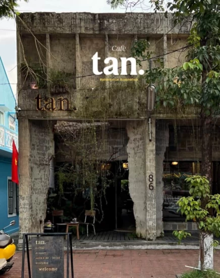 Tan. Cafe – Chạm vào ký ức cổ điển giữa lòng Huế mộng mơ