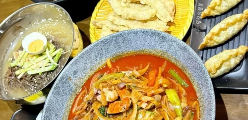 Truyền Thuyết ChamPong – Tinh hoa mì Hàn Quốc giữa lòng Tân Bình