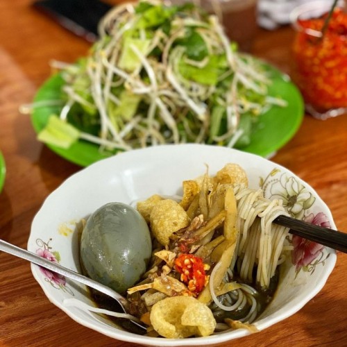 Bún cua thối cô Chi - Hương vị độc lạ giữa lòng phố núi Pleiku