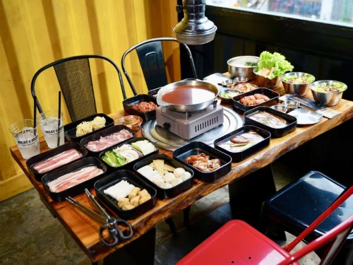 Meat and Meet - Xập xình buffet chuẩn vị Hàn Quốc