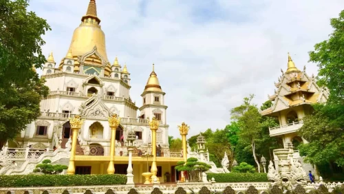 Chùa Bửu Long – Vẻ đẹp Thái Lan giữa lòng Sài Gòn