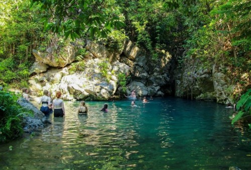 Thung lũng Ha Ma Đa - hang Trạ Ang: Điểm đến ấn tượng tại Quảng Bình