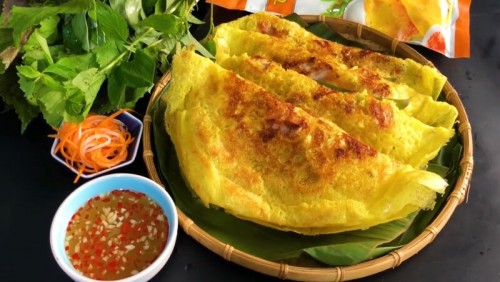 Bánh Xèo bà Năm Mỹ Cang - Bánh Xèo tôm nhảy ở Quy Nhơn