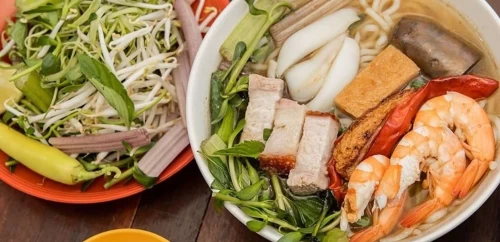 Bún Mắm Cô Tư Miền Tây – Hương vị miền sông nước giữa lòng Quận 8