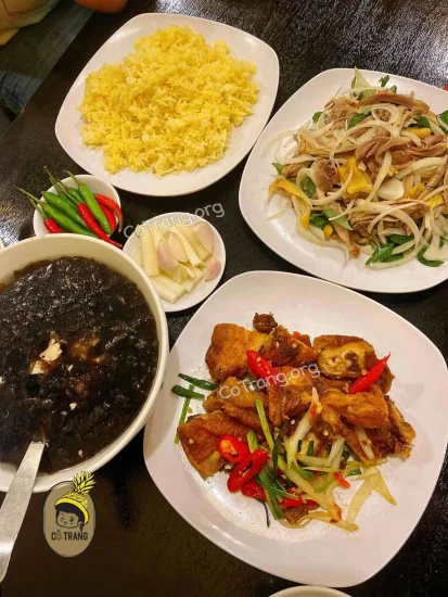 Cơm gà Tam Kỳ Bà Nguyệt – Hương vị quê xứ Quảng giữa lòng Đà Nẵng