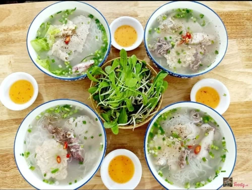 Bún Quậy Tâm Quán – Tô bún đúng điệu Phú Quốc giữa Sài Gòn náo nhiệt