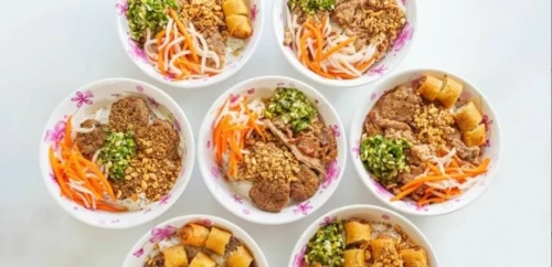 Bún Thịt Nướng Hoàng Văn – Tô bún dân dã níu chân thực khách tại Tân Bình