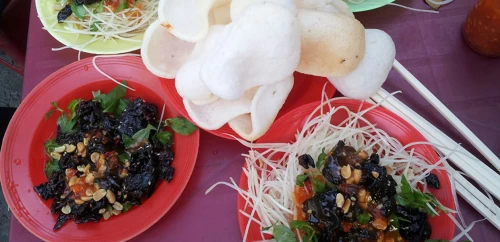 Gỏi bò khô Hưng Thịnh – Món Ăn Vặt “Gây Nghiện” Giữa Lòng Nha Trang
