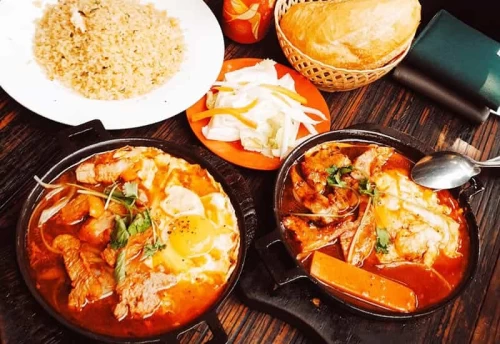 Bánh Mì Chảo Cô 3 Hậu – Hương vị thân quen giữa lòng Gò Vấp