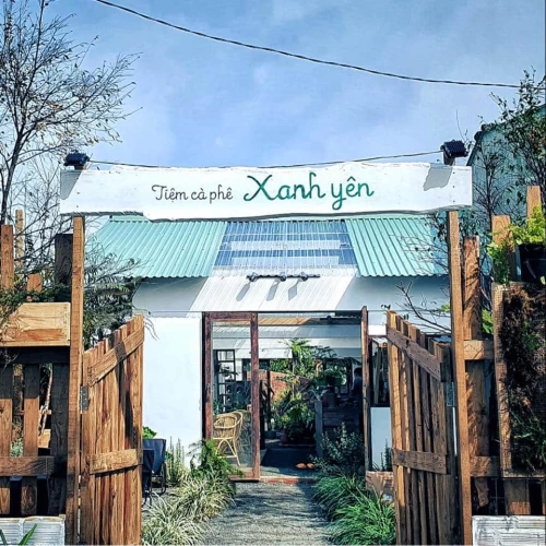 Xanh Yên – Tiệm cà phê mộc mạc giữa sương rừng Măng Đen