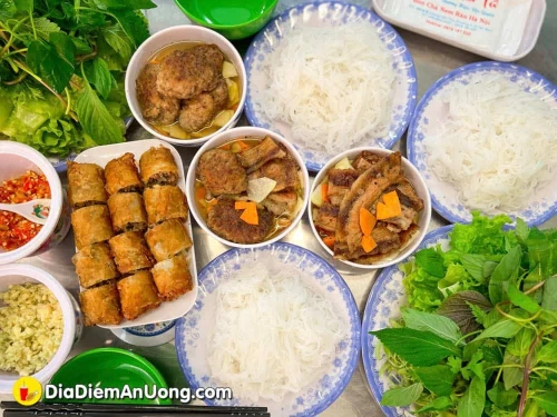 Bún chả Hà Nội Xuân Tứ – Hương Bắc giữa lòng Tân Bình