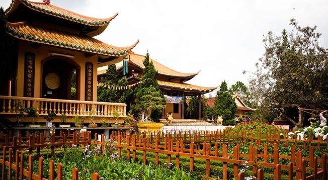 Khung cảnh tuyệt mỹ nơi Thiền viện Trúc Lâm