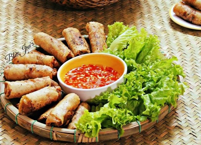 Nguyên liệu dân dã để chế biến chả