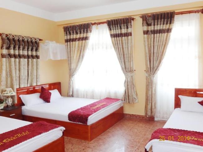 Khách sạn Thanh Thảo có các phòng ngủ lớn phục vụ cho cả gia đình