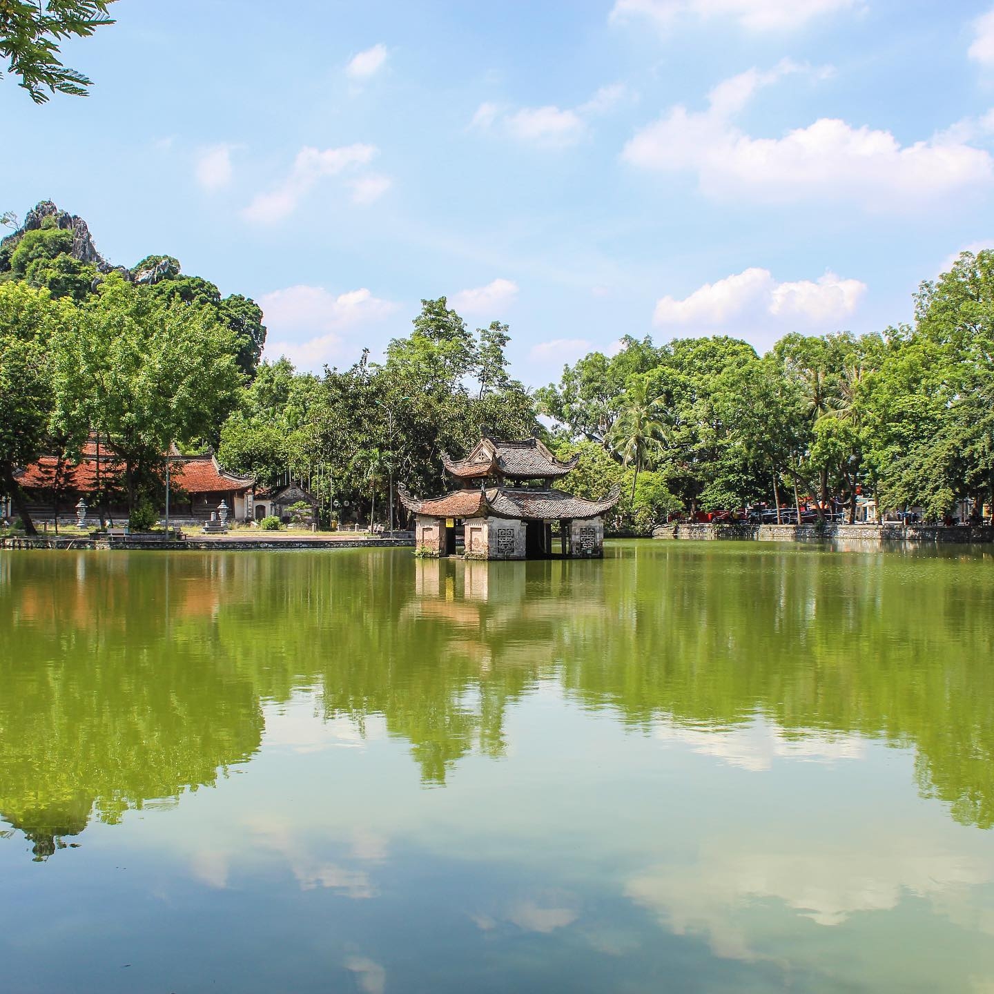 Hanoi pagodas