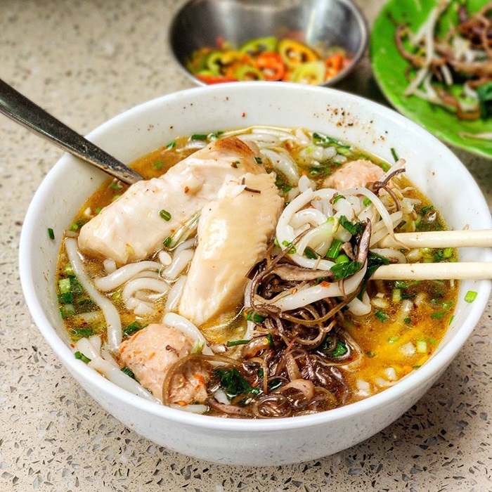 Bánh canh Huế