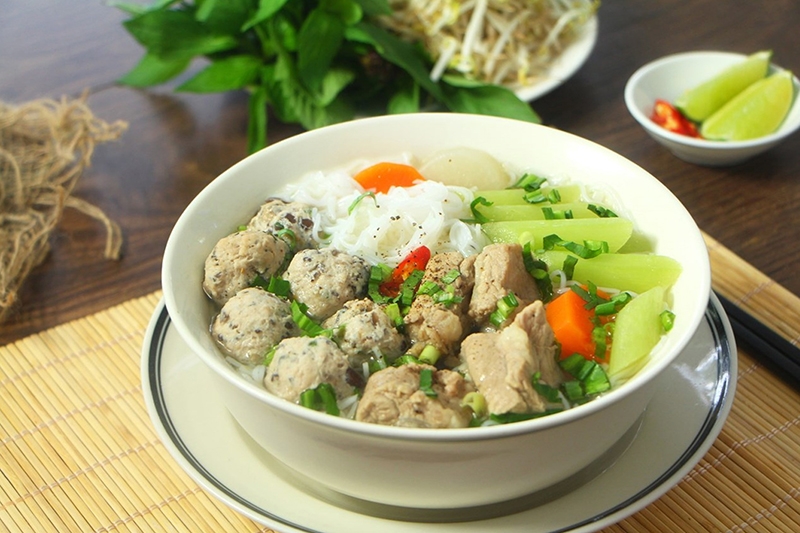 Bún dọc mùng Hà Nội