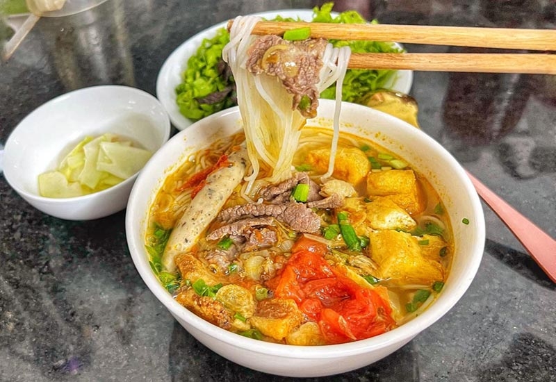 Bún riêu ngon Hà Nội