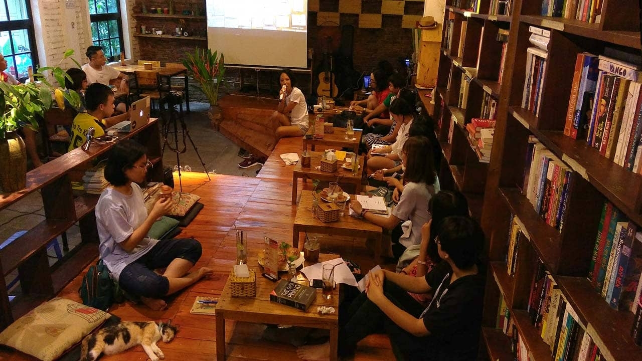 Cafe sách Hà Nội