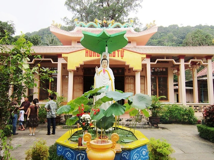 Sư Môn Pagoda