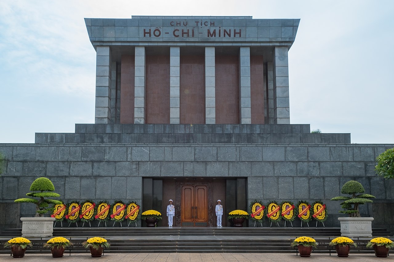 Lăng Chủ tịch Hồ Chí Minh