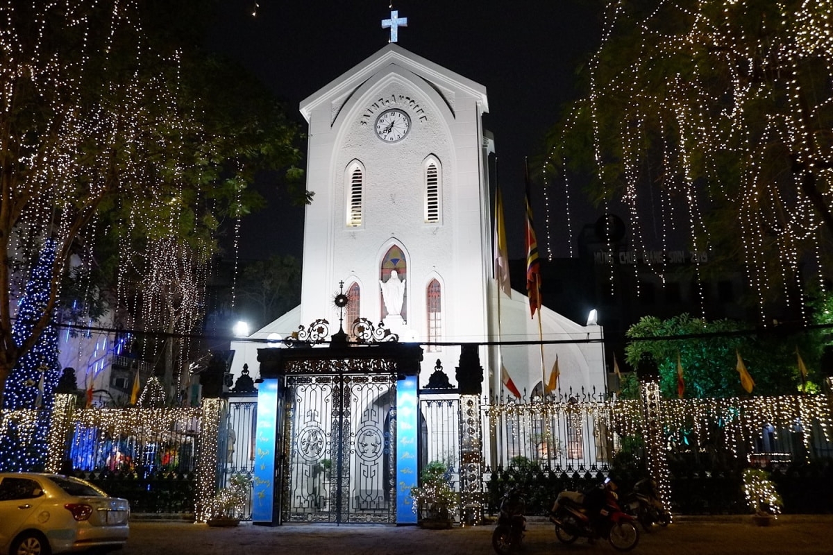 Nhà thờ Hàm Long