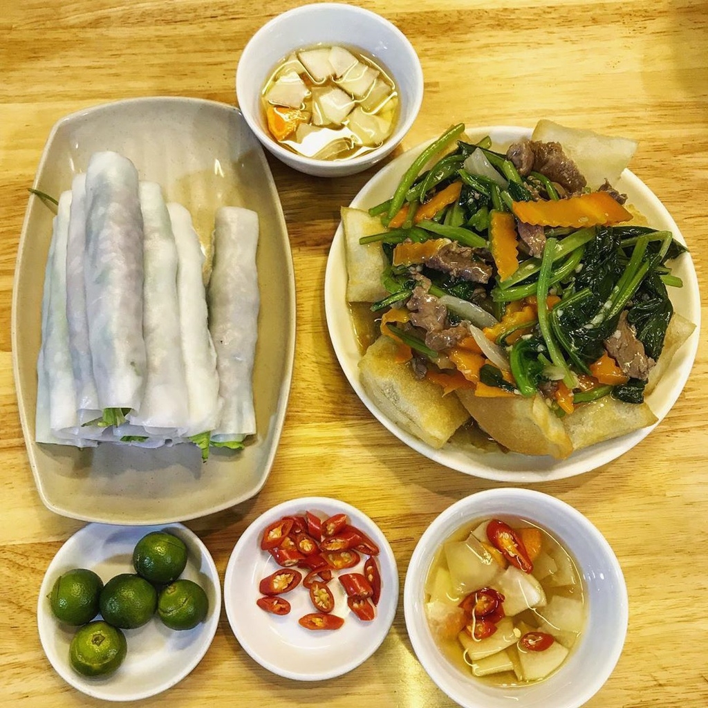 Phở cuốn Hà Nội