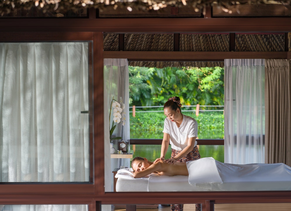 Spa trị mụn