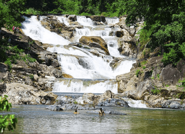 Du Lịch Thác Yang Bay