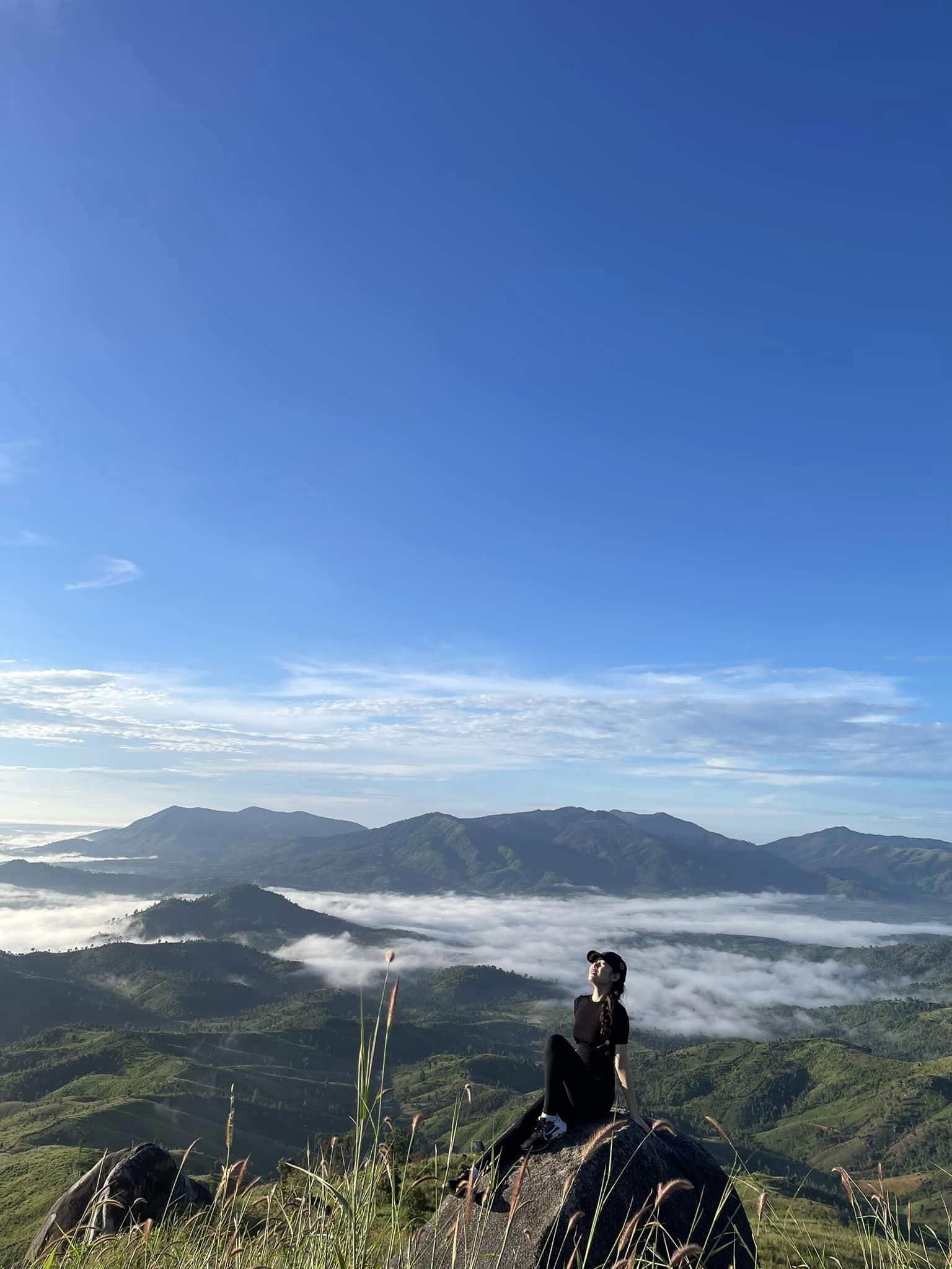 Review của bạn Xuân về buổi chinh phục ngọn núi ChưHreng