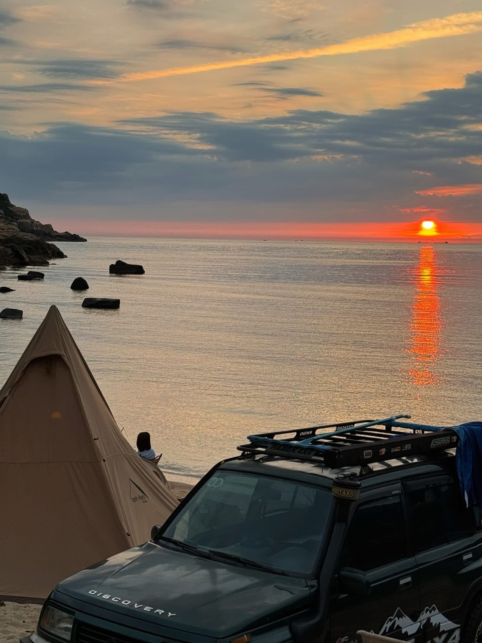Camping bãi thùng