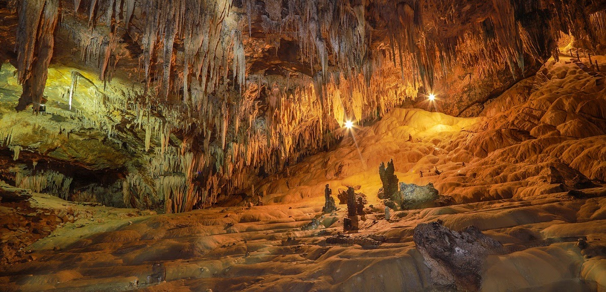 Quần thể hang động Pu Sam Cáp – “Vịnh Hạ Long trong lòng đất” của Lai Châu