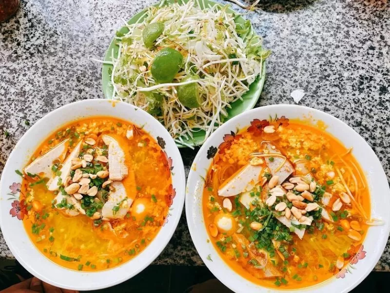 Mì Quảng Đá Chẹt: Hương vị xứ Quảng đậm đà giữa lòng Nha Trang