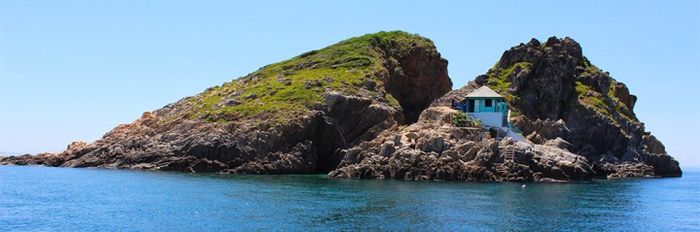 Hòn Một – Nét đẹp mộc mạc giữa lòng biển Nha Trang