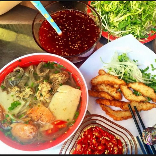 Bánh Canh – Bún Cá Hai Cá: Tinh hoa ẩm thực từ biển cả giữa lòng Nha Trang