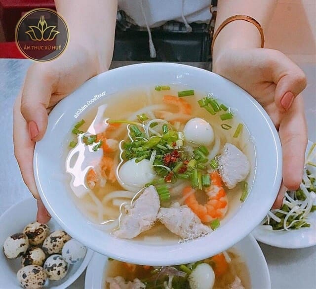 Bánh canh Bà Đợi – Hương vị Huế đậm đà giữa lòng thành phố