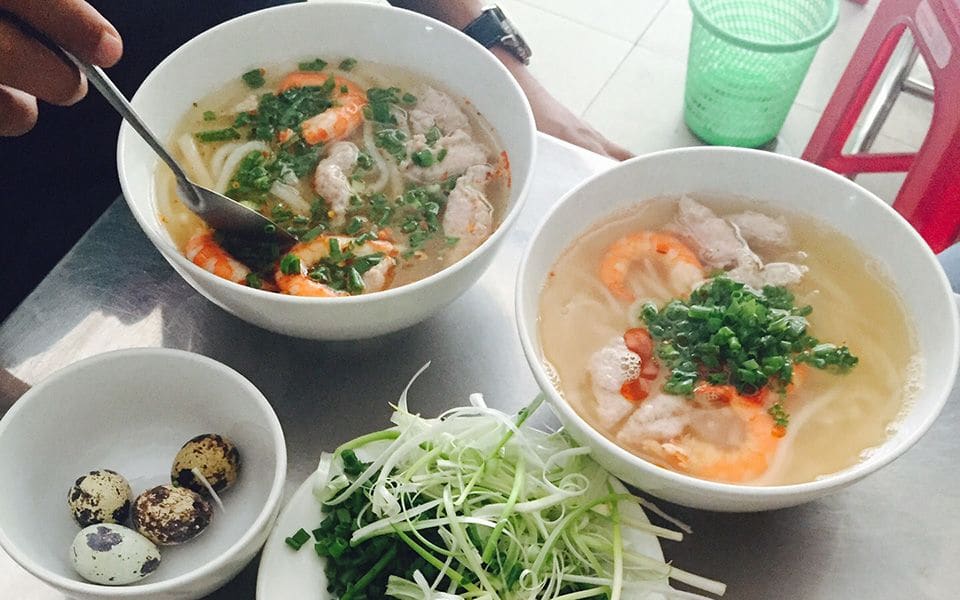 Bánh canh Bà Đợi – Hương vị Huế đậm đà giữa lòng thành phố