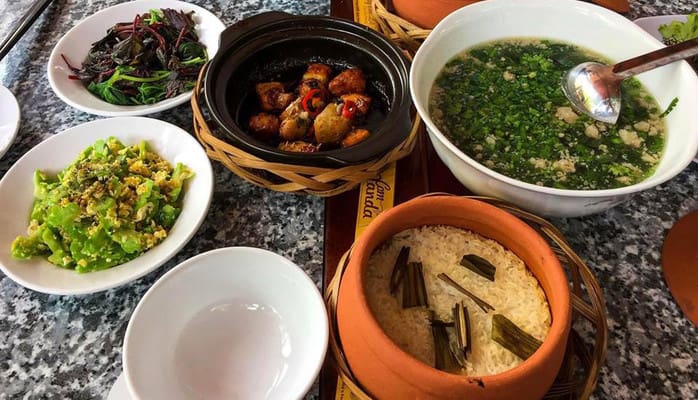 Cơm niêu Panda Food – Hương vị cơm nhà trong niêu đất giữa lòng Phan Thiết