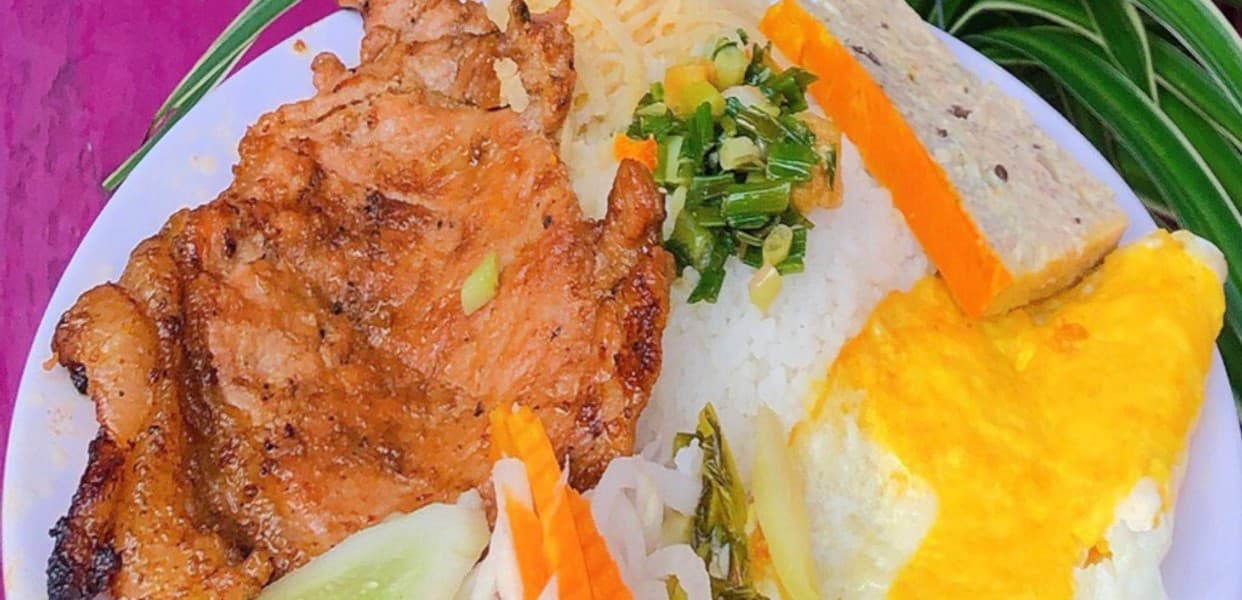 Cơm tấm Mỹ Hồng – Hương vị Sài Gòn đậm đà giữa lòng Phan Thiết