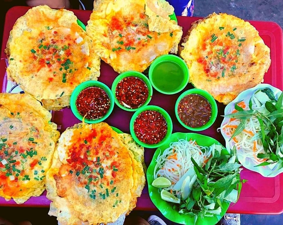 Bánh Ép Gia Di – Hương Vị Huế Bình Dân Gây Nghiện Biết Bao Thế Hệ