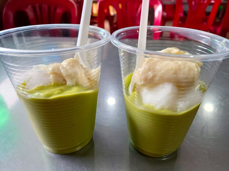 Kem bơ Thanh Thảo – Hương vị Đà Lạt trong một ly kem mát lạnh